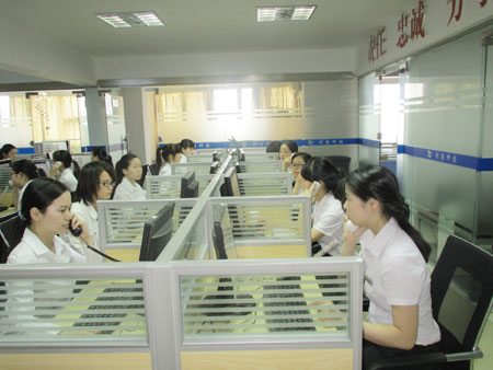 萬商短信公司平臺-7*24小時為你服務(wù)