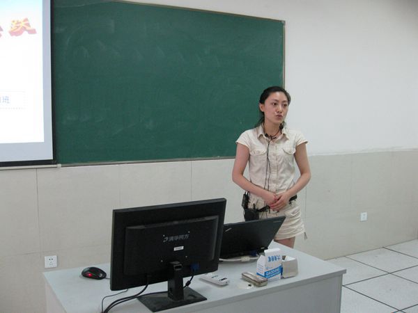 福州市正統(tǒng)珠心算培訓(xùn)機(jī)構(gòu) 歐陽老師