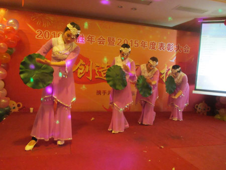 萬商短信公司平臺-2016年元旦新年年會-舞蹈《夜雨清荷》